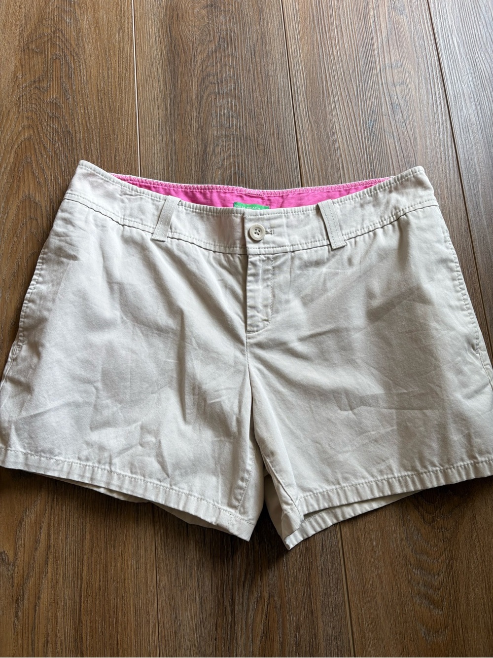 Lilly Pulitzer Palm Beach Cream Shorts with Pink Waistband